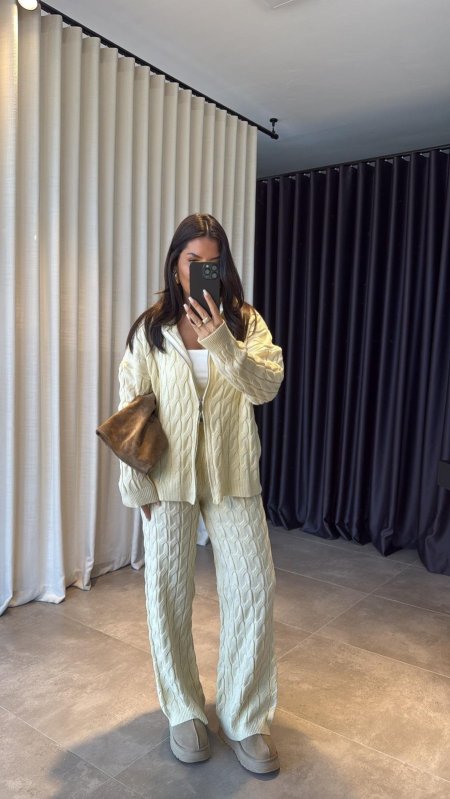 طقم صوف  مانجو