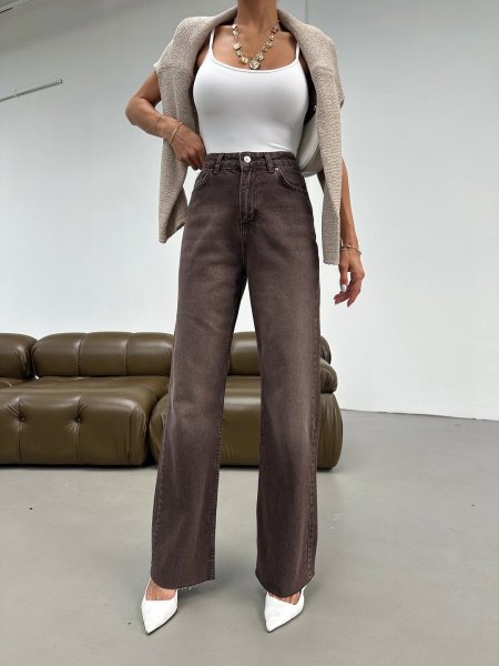 بنطلون بني وايد ليج