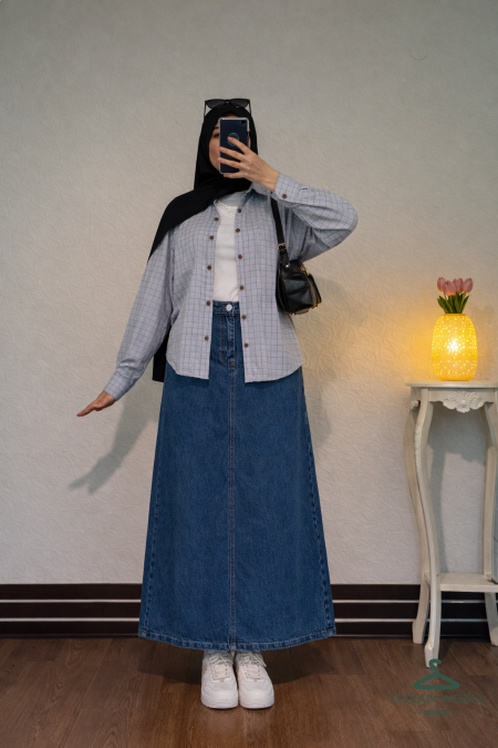 غامق+قميص ازرق