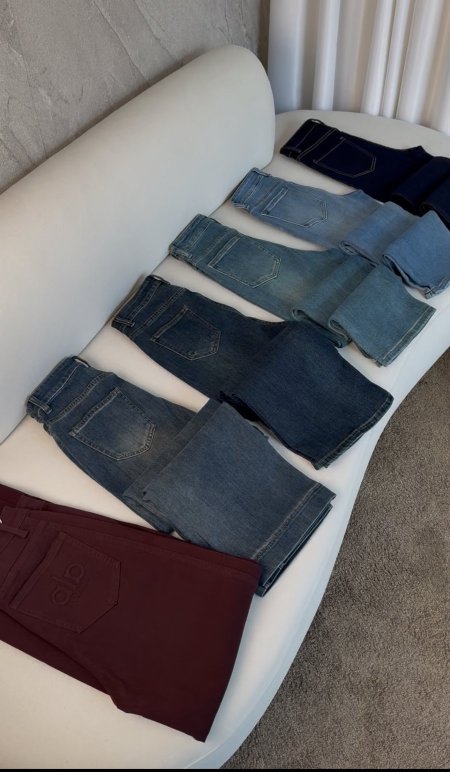 بلاطين جينز 2026