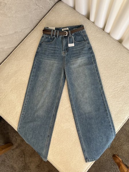 بنطلون جينز