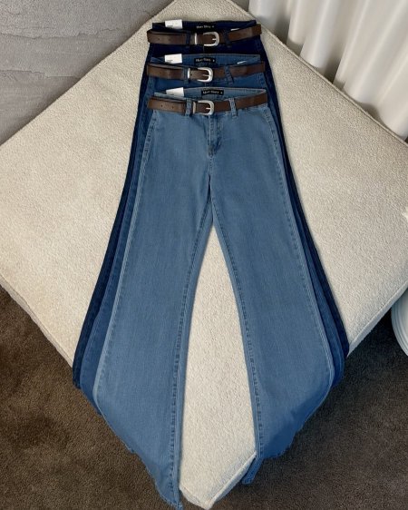 بنطلون جينز اسبانيولي